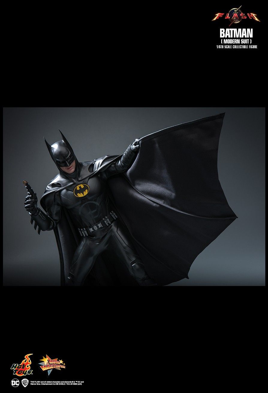 Hot Toys Flash & Batman DC 1/6 Scale Figure Collection 