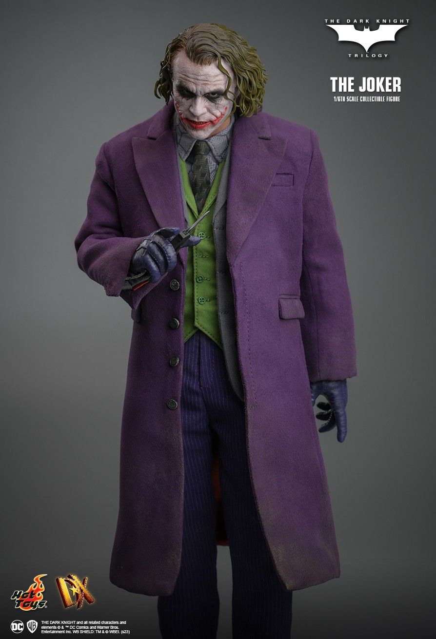Hot Toys DX32 The Dark Knight Trilogy - The Joker 1/6th Scale