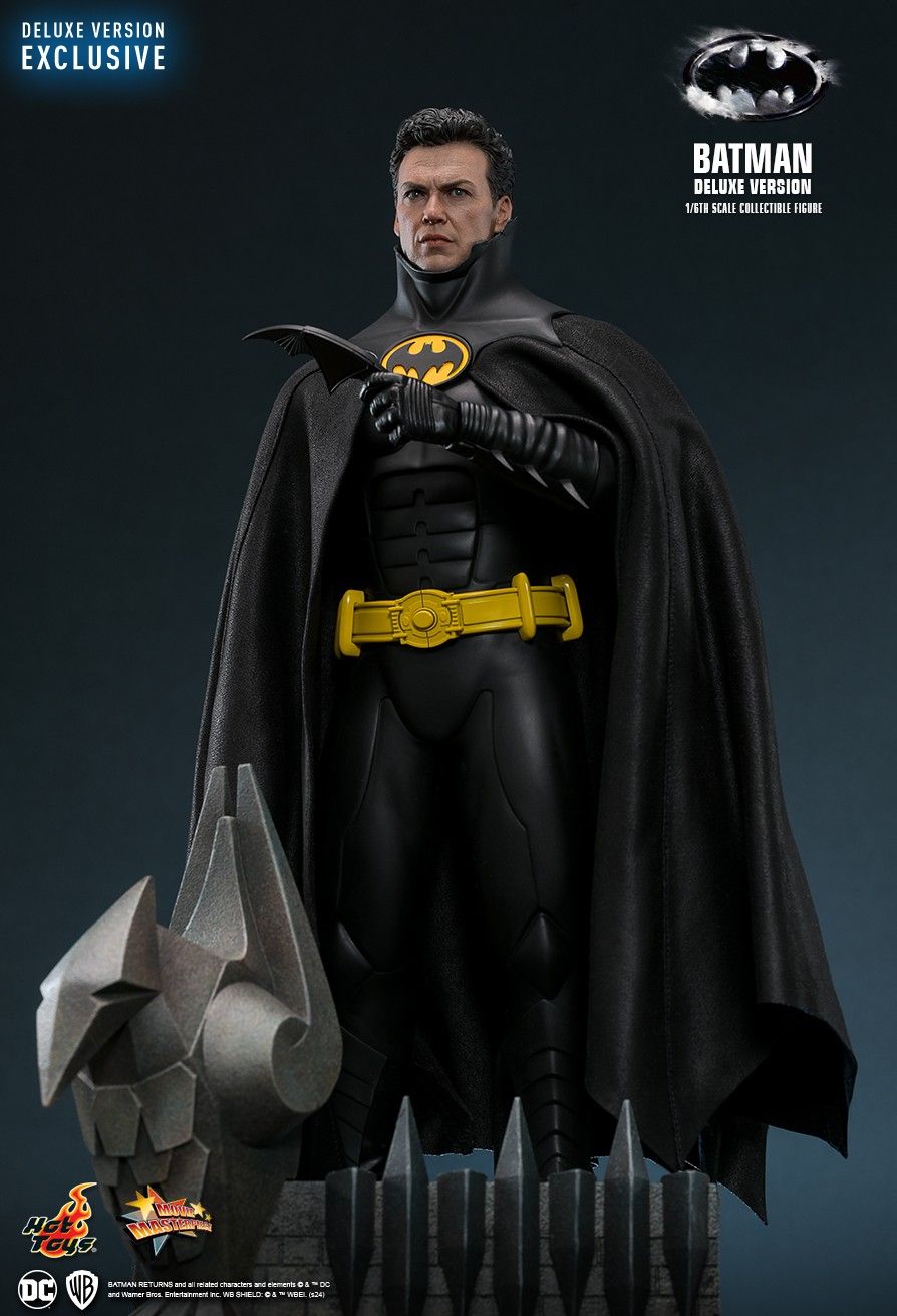 Hot Toys MMS770 Batman Returns - Batman 1/6th Scale Collectible