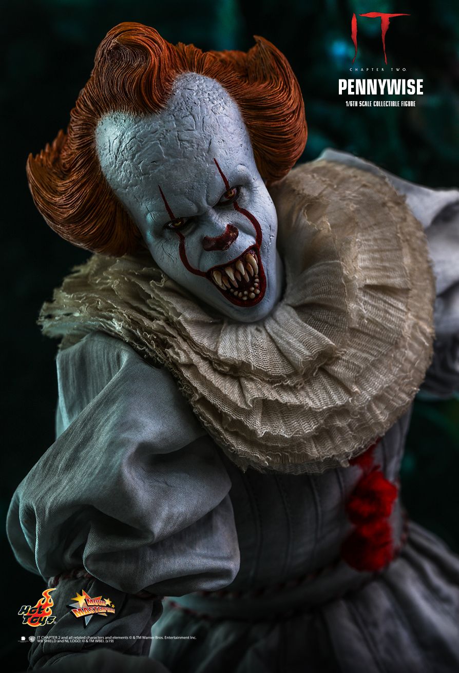 Hot Toys IT Movie Masterpiece Pennywise Collectible Figure - GB