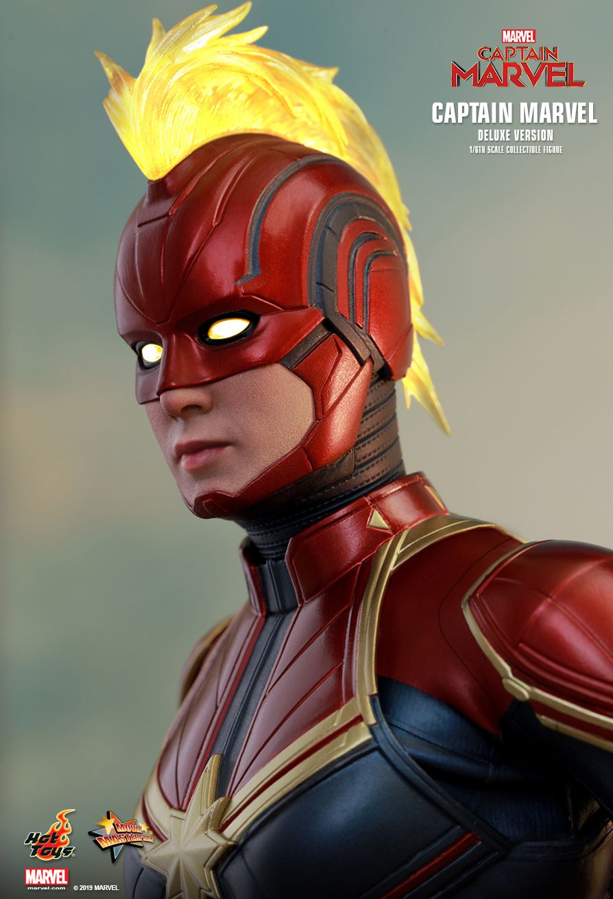 Hot Toys (MMS522) Captain Marvel - Captain Marvel 1/6th