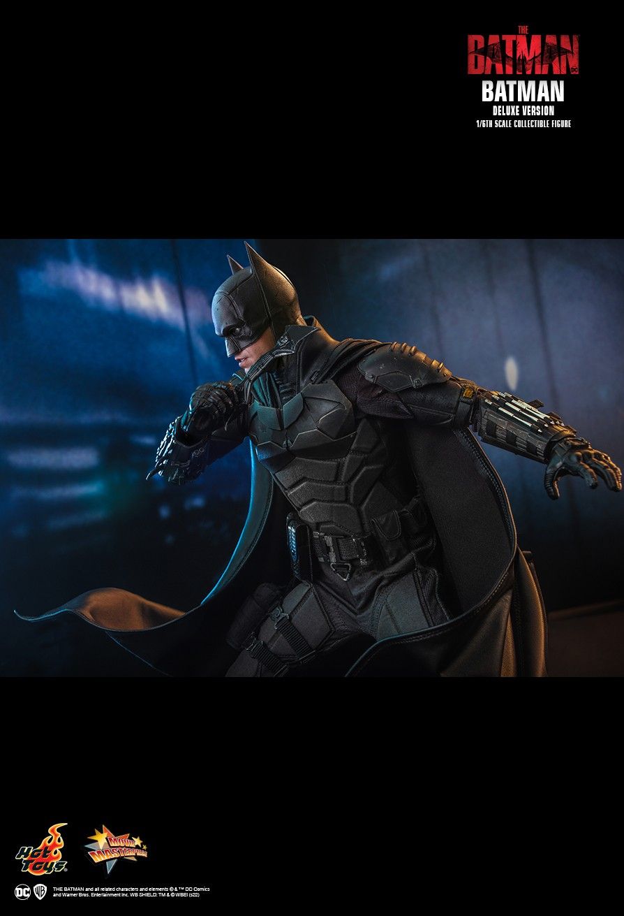 Hot Toys (MMS639) The Batman – Batman 1/6th Scale Collectible