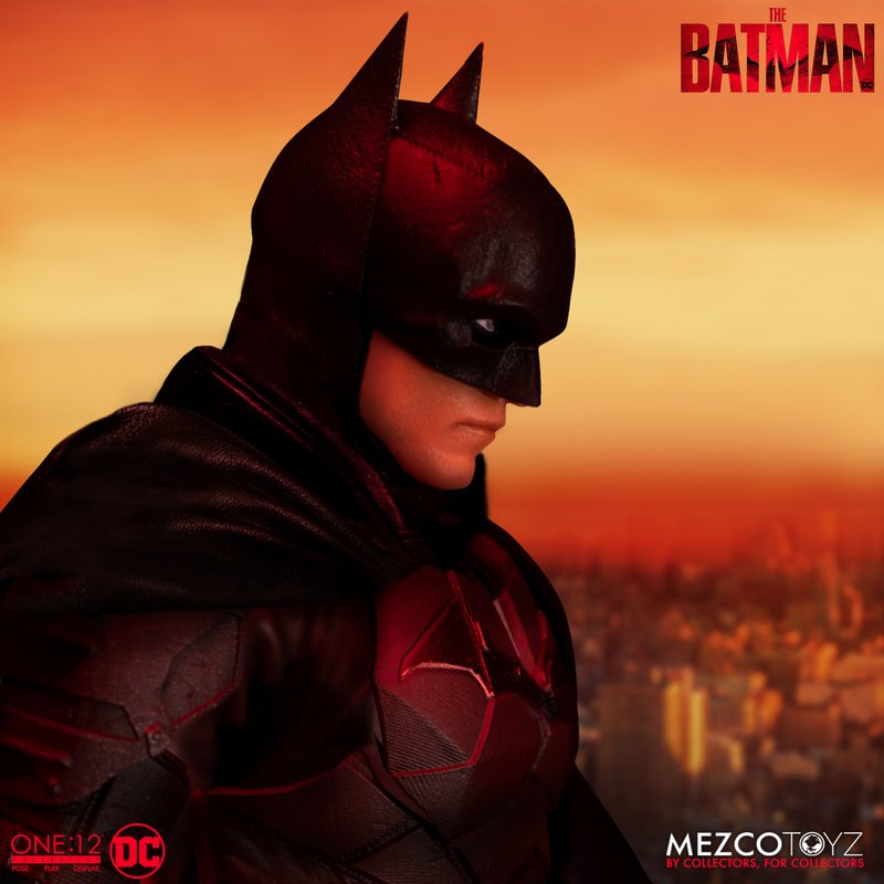 Mezco Toyz One:12 Collective The Batman – Batman Figure