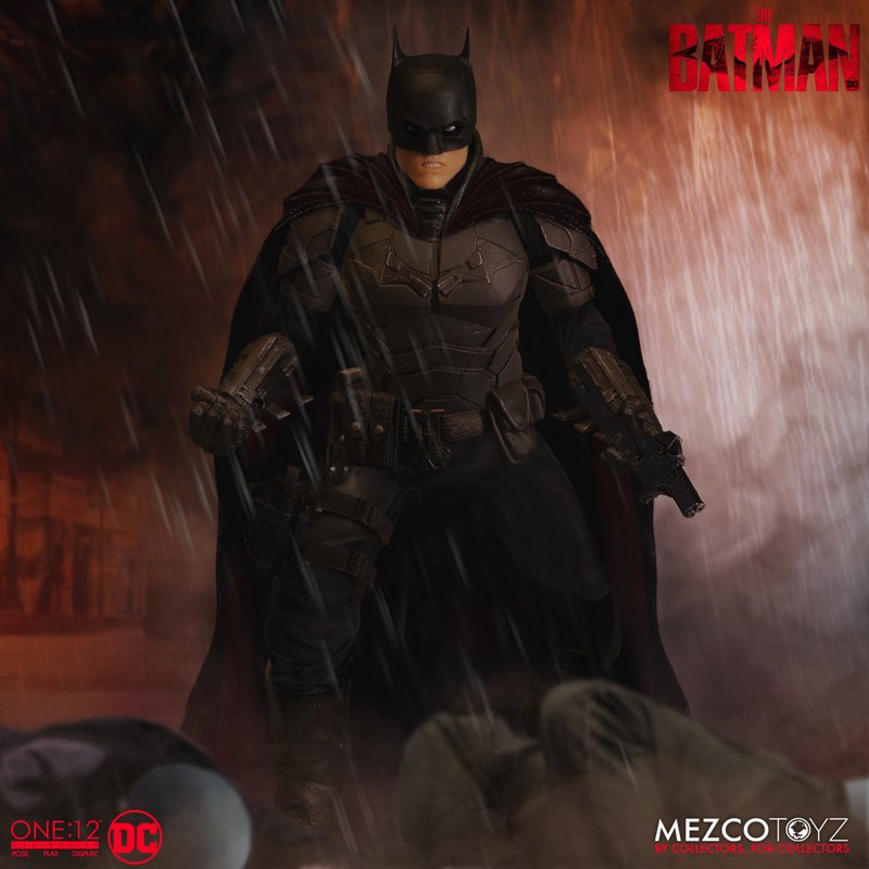 Mezco Toyz One:12 Collective The Batman – Batman Figure